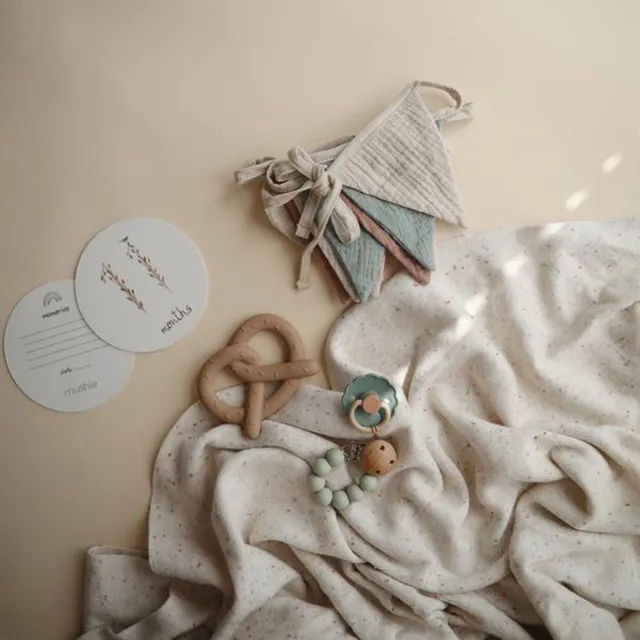 Mushie - Baby Garland