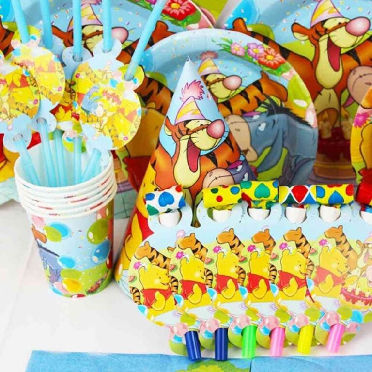 UKR - Winnie The Pooh Party Set - Yellow