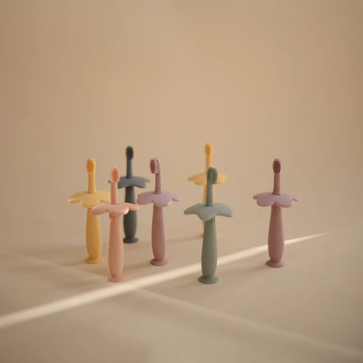 Mushie - Star Training Toothbrush Tradewinds