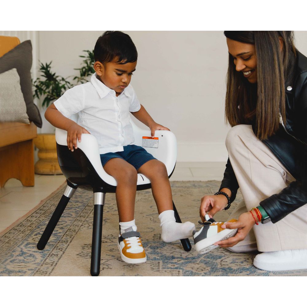 Bumbo – Convertible Highchair To Toddler Chair – Black