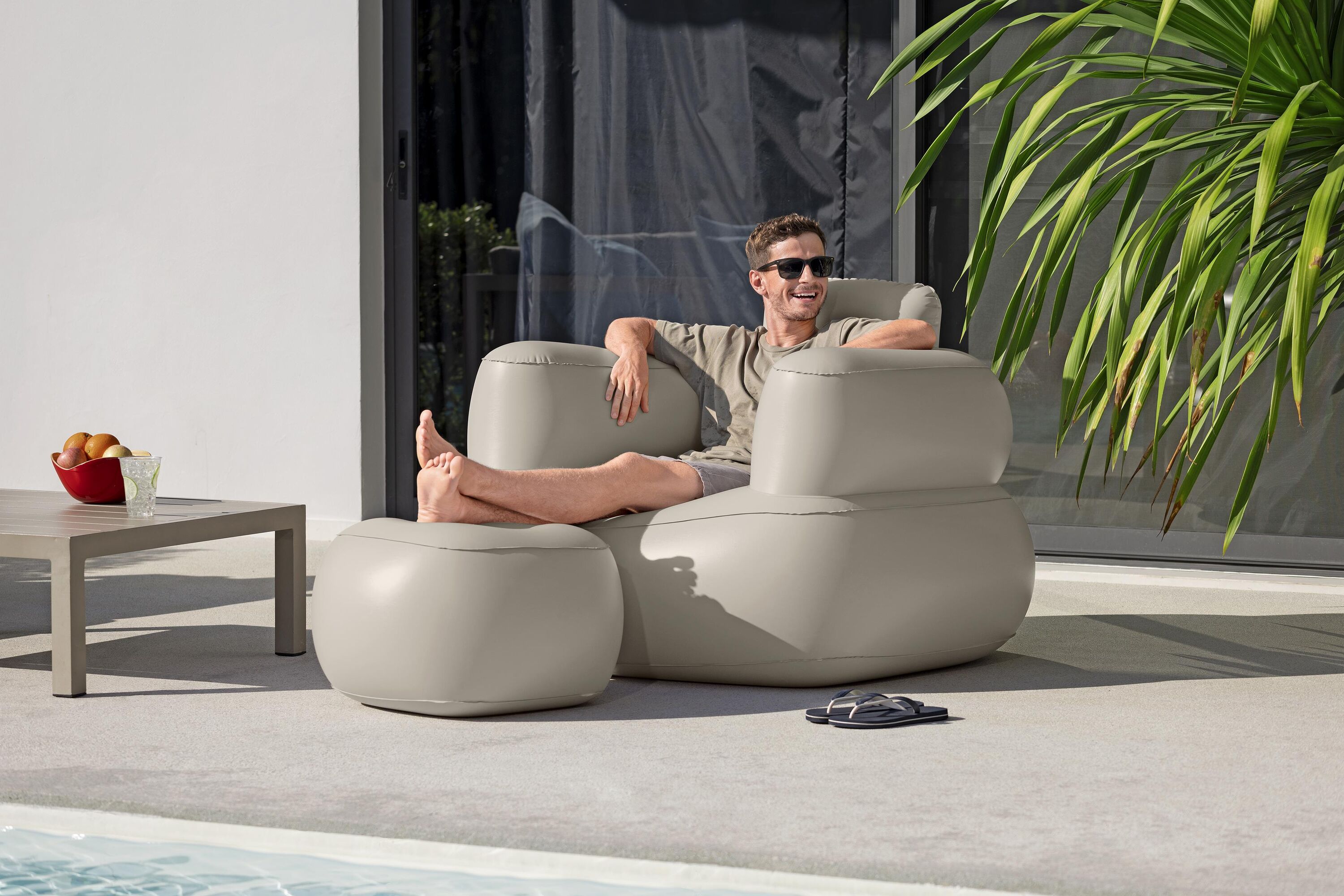 Bestway Airchair Comfi Cube Lounger 107X99X80