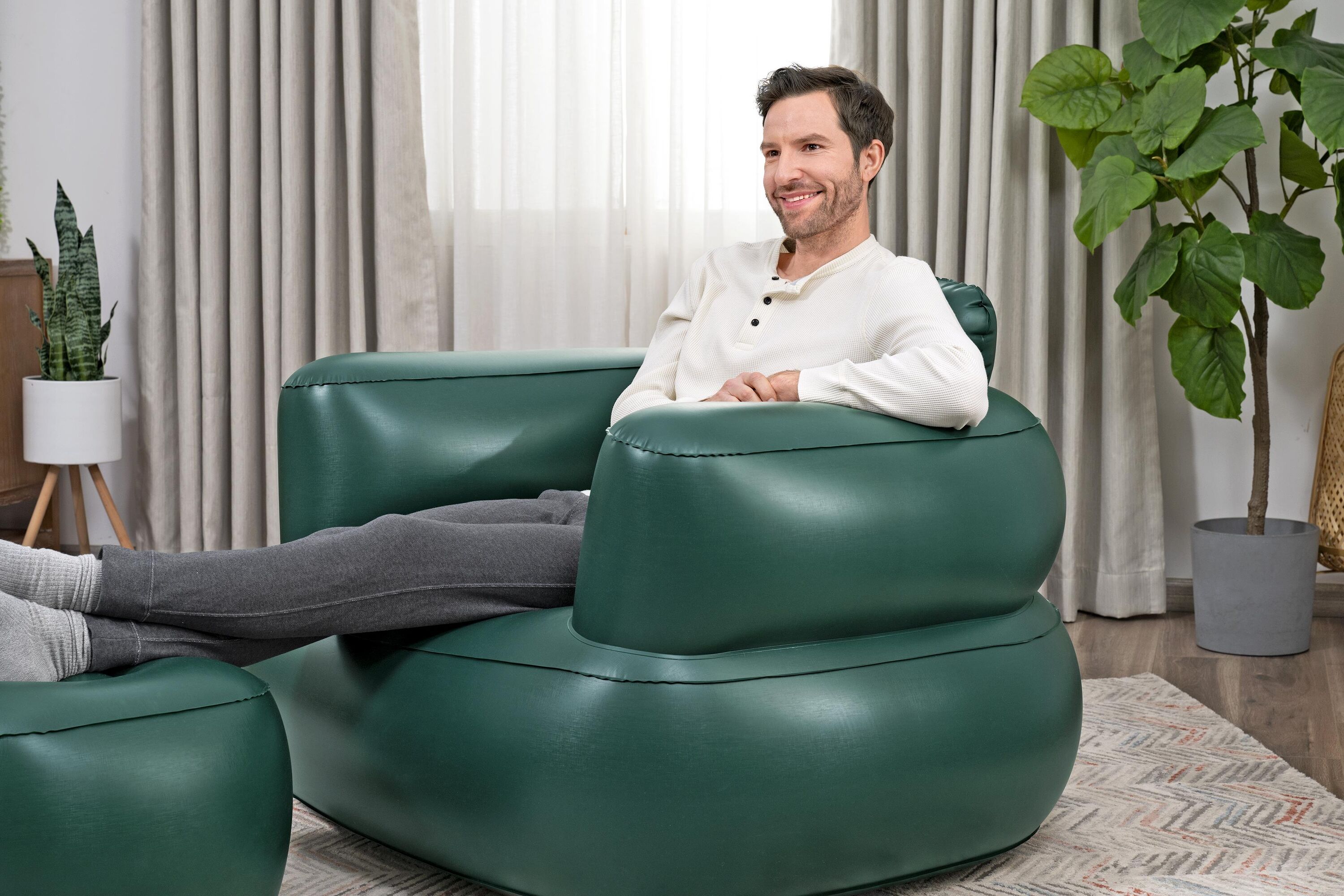 Bestway Airchair Comfi Cube Lounger 107X99X80
