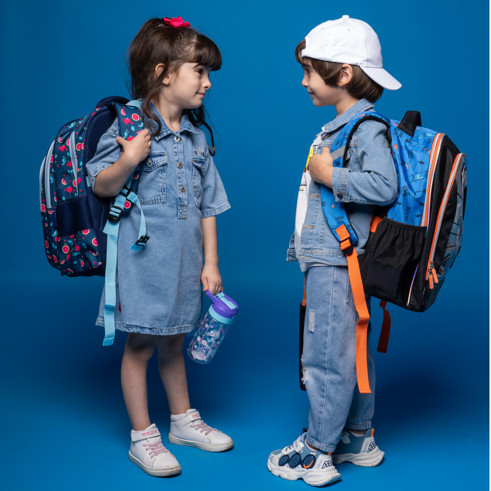 Eazy Kids – 17-Inch Backpack W/ Lunch Bag & Pencil Case – Set of 4 – Skate Board