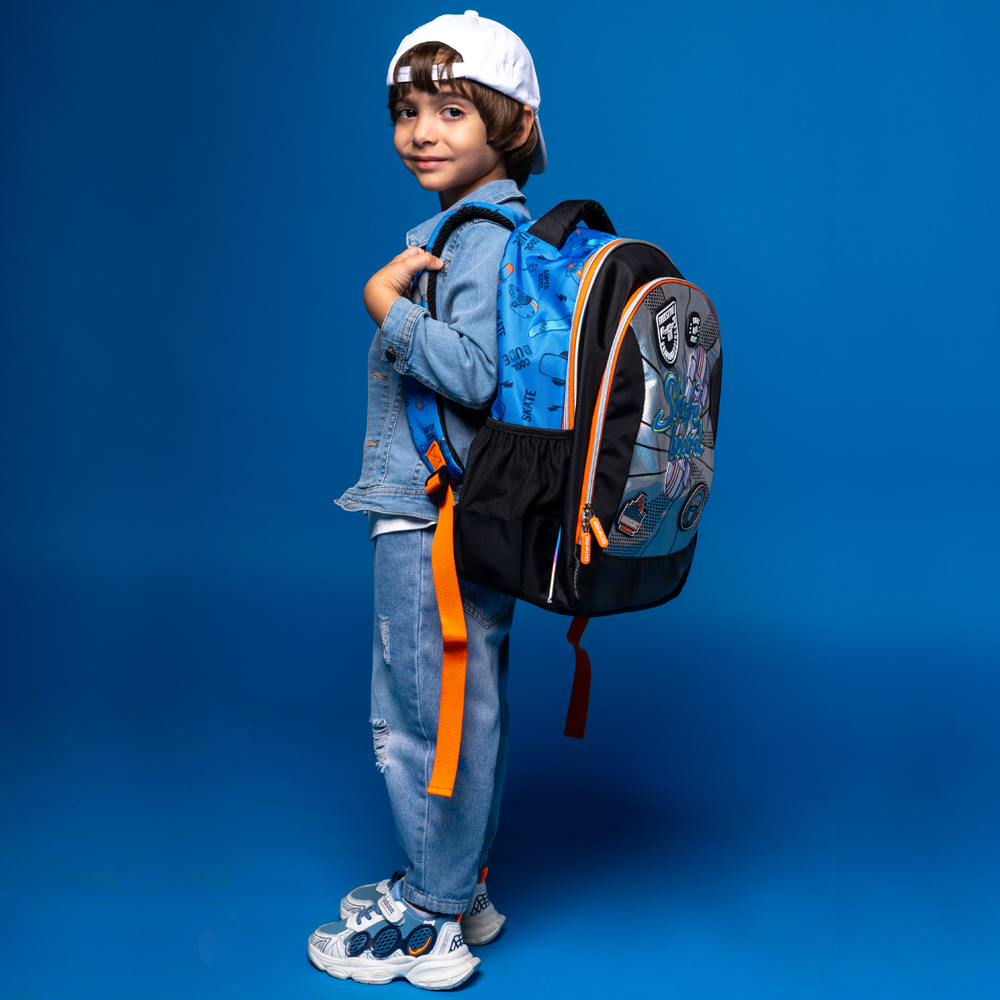 Eazy Kids – 17-Inch Backpack W/ Lunch Bag & Pencil Case – Set of 4 – Skate Board