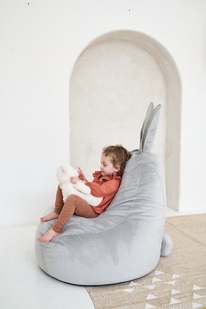 Light grey Bunny Lounger Lavish Velvet (round bottom)