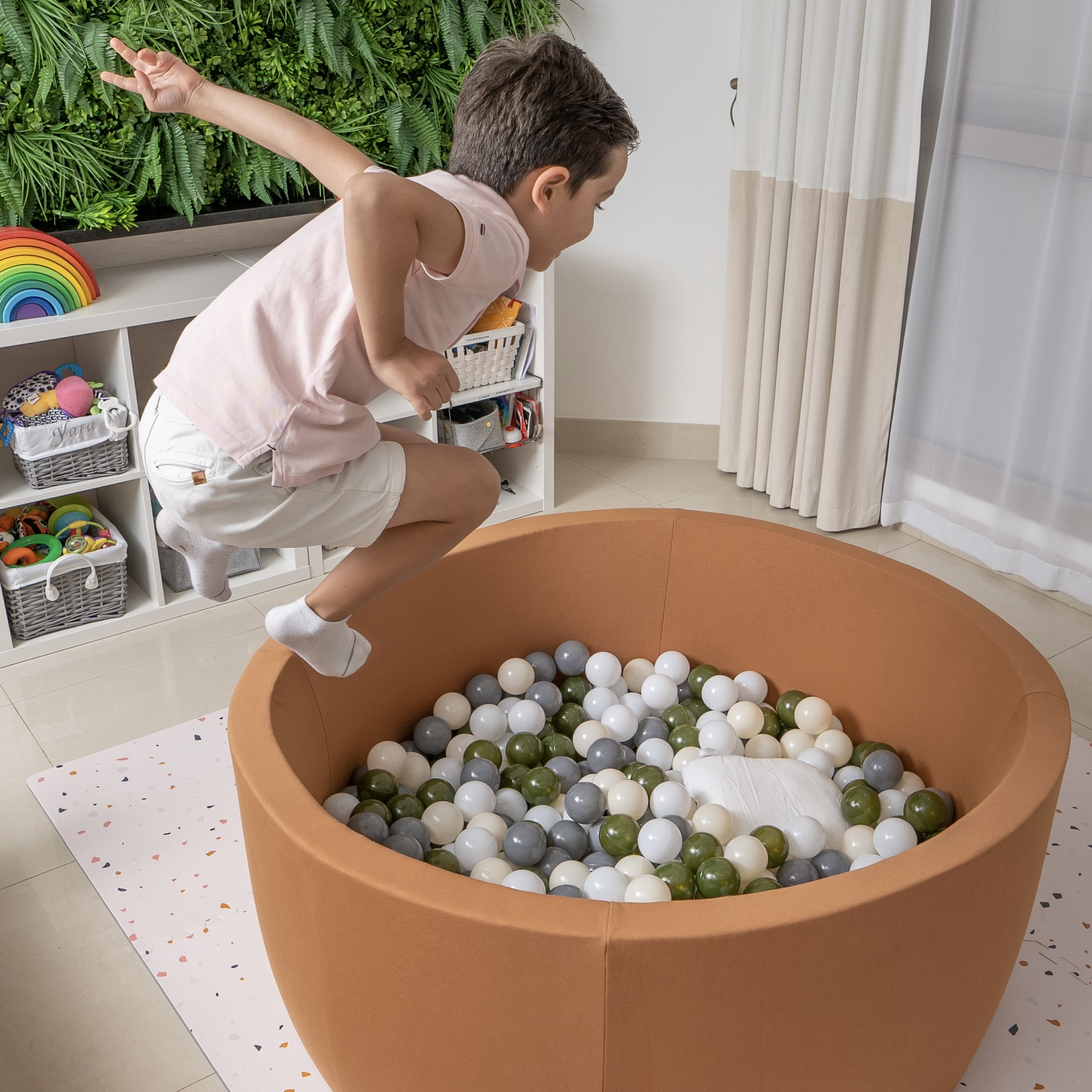 Round Ball Pit – Saddle Brown – 100X40 W200 Balls (White, Baby Blue, Golden)