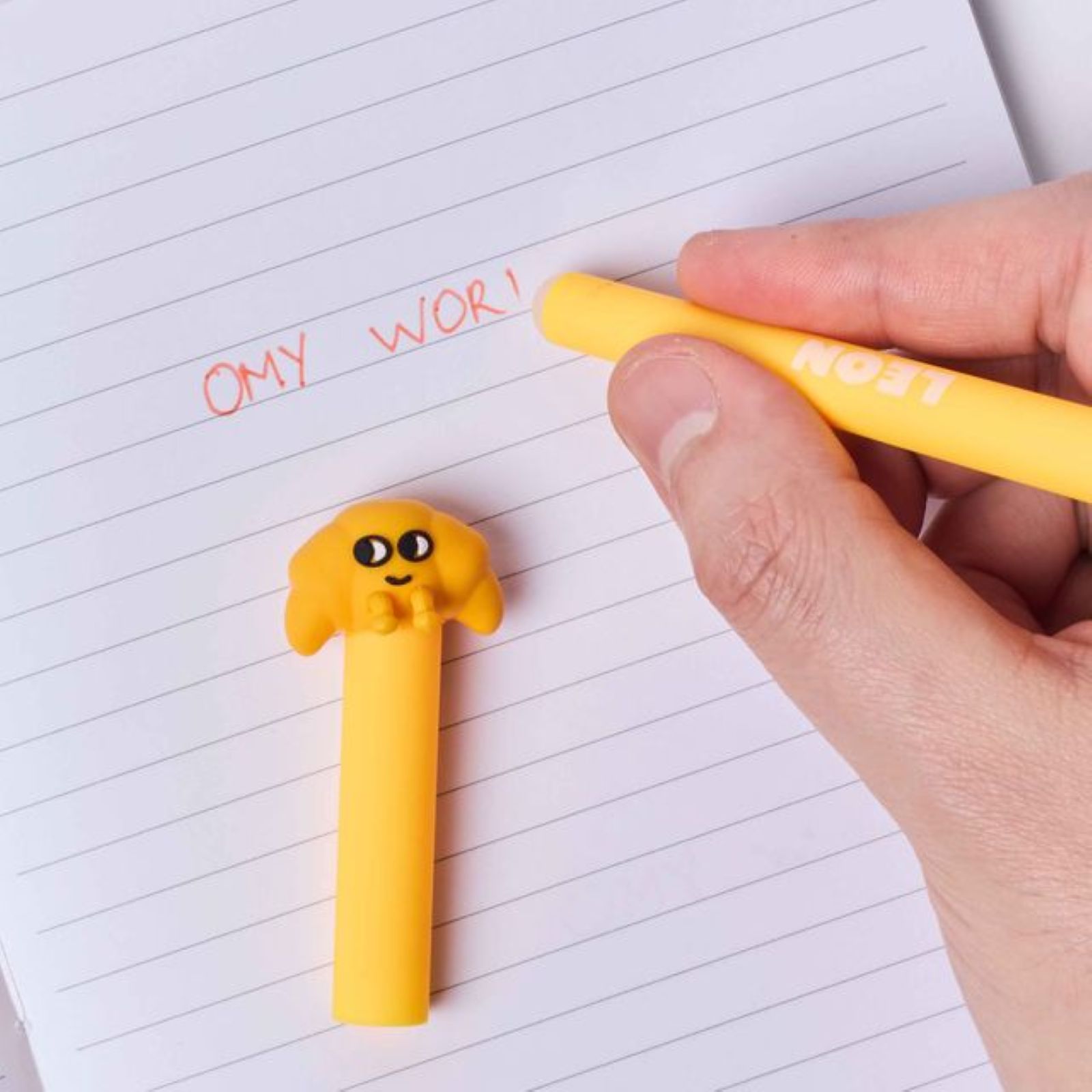 Pen Buddies - Leon