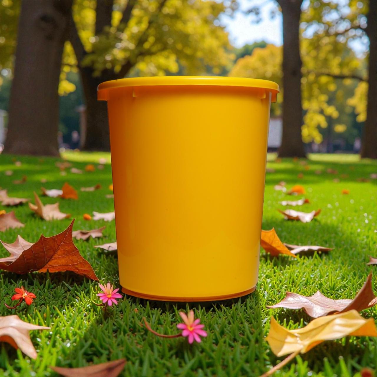 Astro Clear Large Storage Bin 7500 ml - Yellow