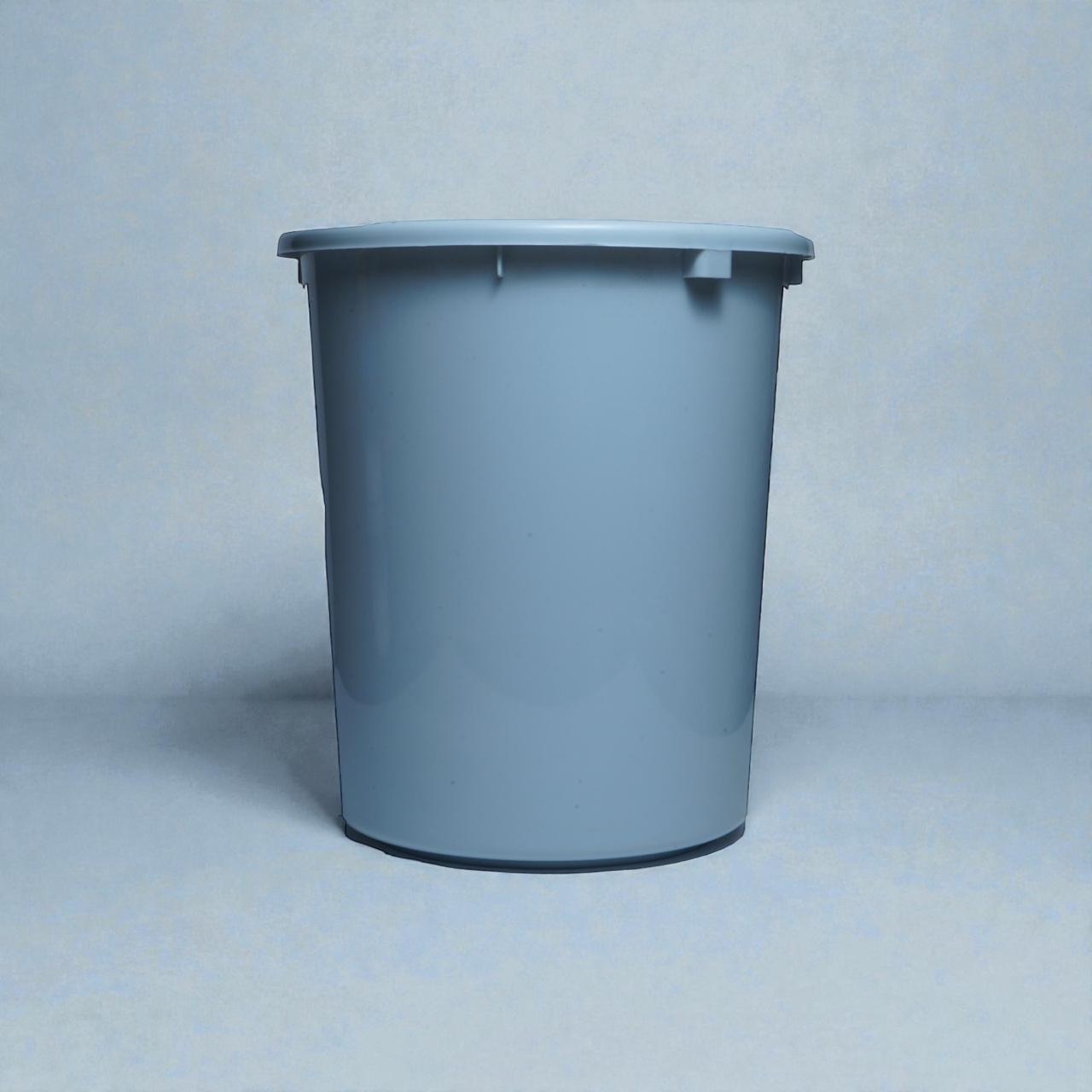 Astro Clear Medium Storage Bin 5400 ml - Grey
