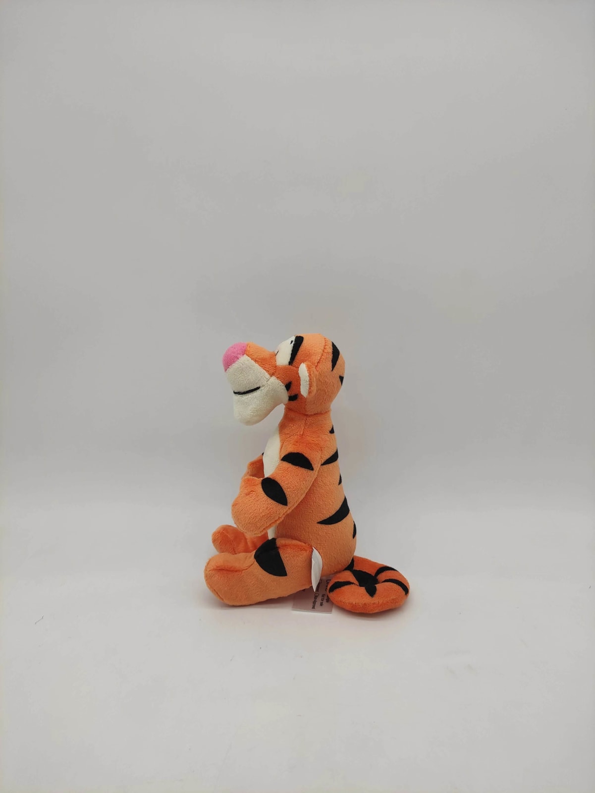 DISNEY PLUSH WINNIE CORE TIGGER S 8IN